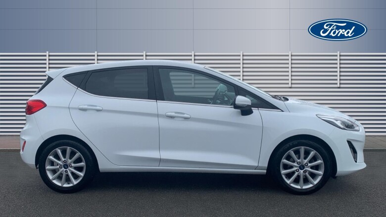 Ford Fiesta 1.0 EcoBoost Titanium 5dr Petrol Hatchback